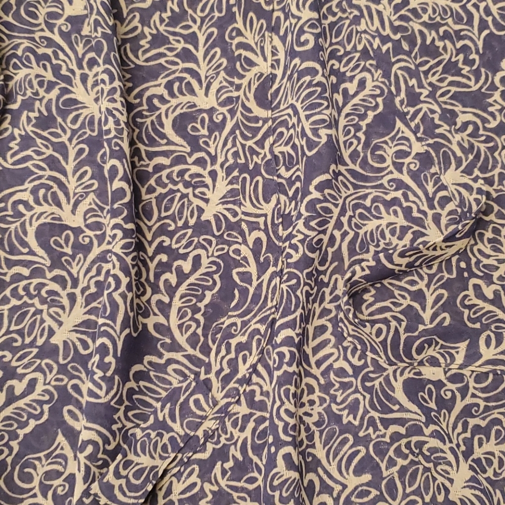 Banana Republic womens short sleeve top - Picture 2 of 6